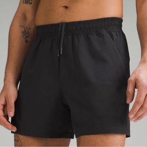 Lululemon Pace Breaker Linerless Short 5 Inches (small, black, gently worn)